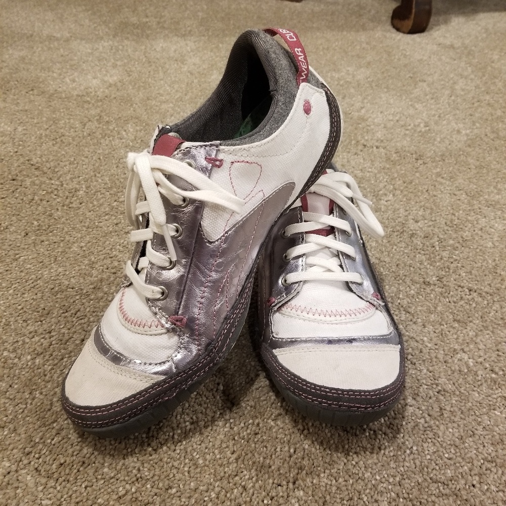 Womens Merrell  shoes